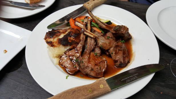 Lamb chops with au jus